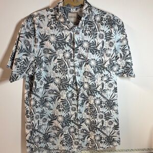 Silver Stone Collection, Gray Floral Men's Button Down Shirt, Size Large